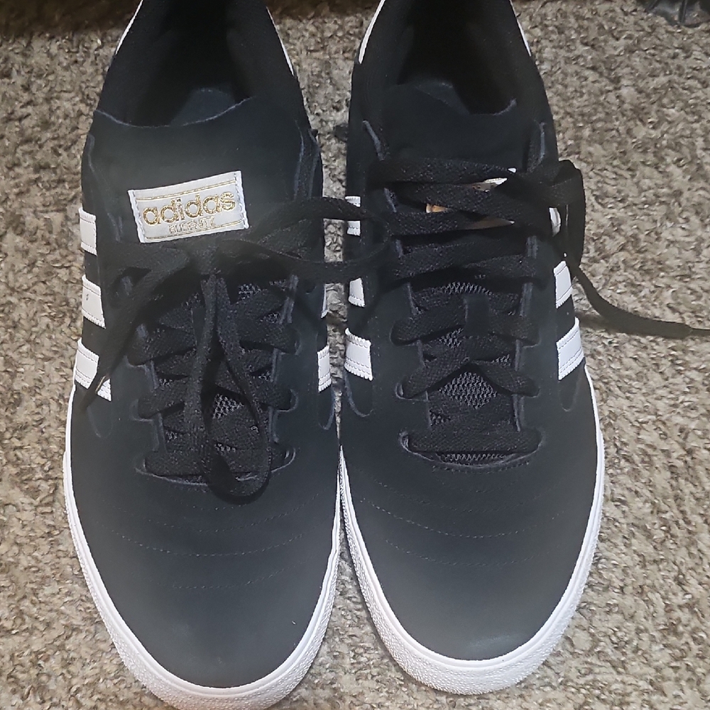 Adidas Men's Black and White Sneakers